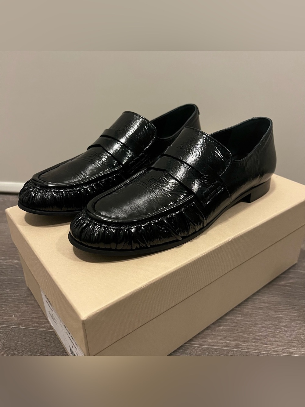 La Canadienne Leather Loafers